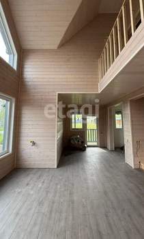 Дом 160м&sup2;, 2-этажный, участок 9 сот.  