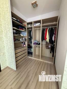 Дом 250м², 2-этажный, участок 11 сот.  