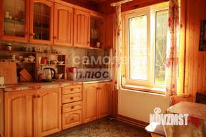 Дом 273м&sup2;, 3-этажный, участок 13 сот.  