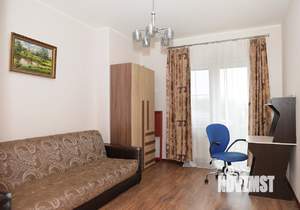 Дом 262м&sup2;, 3-этажный, участок 28 сот.  