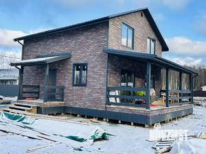 Дом 145м&sup2;, 2-этажный, участок 8 сот.  