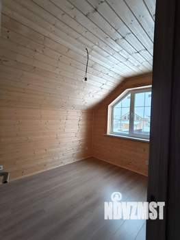 Дом 108м&sup2;, 2-этажный, участок 6 сот.  