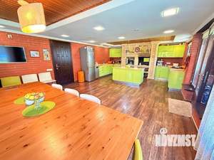 Дом 318м&sup2;, 2-этажный, участок 15 сот.  