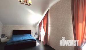Дом 150м², 2-этажный, участок 7 сот.  