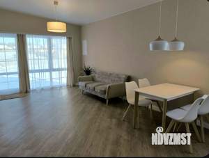 Дом 102м&sup2;, 1-этажный, участок 6 сот.  