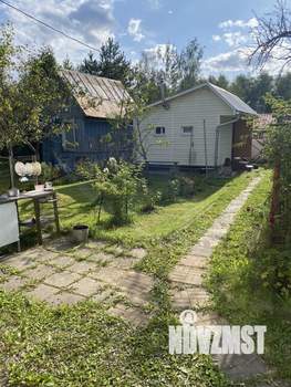 Дом 50м&sup2;, 2-этажный, участок 6 сот.  