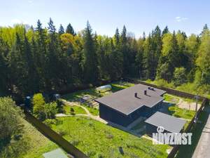 Дом 180м&sup2;, 2-этажный, участок 15 сот.  