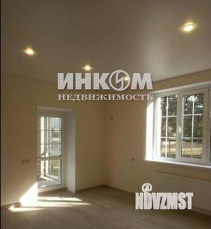 Дом 270м&sup2;, 2-этажный, участок 12 сот.  