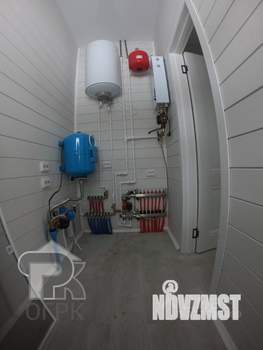 Дом 145м&sup2;, 2-этажный, участок 9 сот.  