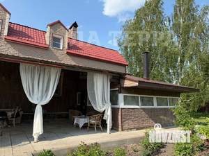 Дом 276м², 2-этажный, участок 15 сот.  