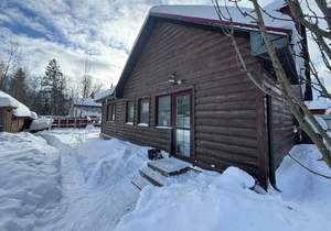 Дом 143м&sup2;, 2-этажный, участок 6 сот.  