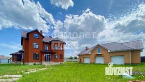 Дом 340м², 3-этажный, участок 30 сот.  