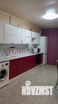 Дом 100м&sup2;, 3-этажный, участок 2 сот.  