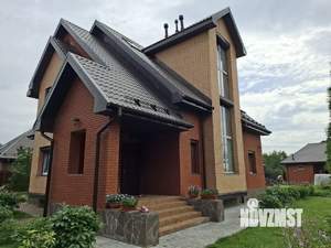 Дом 262м², 3-этажный, участок 28 сот.  