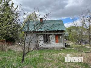 Дом 30м², 2-этажный, участок 6 сот.  