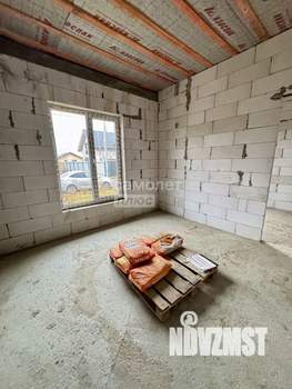 Дом 100м&sup2;, 1-этажный, участок 6 сот.  