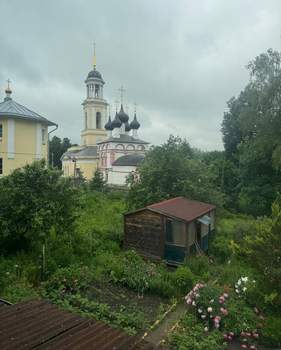 Дом 50м², 2-этажный, участок 6 сот.  