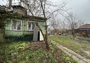 Дом 40м&sup2;, 2-этажный, участок 4 сот.  