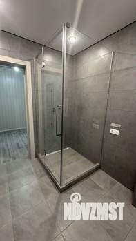 Дом 180м&sup2;, 2-этажный, участок 9 сот.  