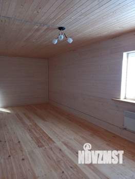 Дом 95м&sup2;, 2-этажный, участок 5 сот.  