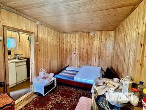 Дом 16м², 2-этажный, участок 6 сот.  