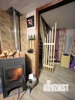 Дом 80м&sup2;, 2-этажный, участок 6 сот.  