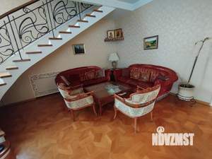 Коттедж 264м², 2-этажный, участок 65 сот.  
