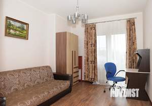 Дом 262м², 3-этажный, участок 28 сот.  