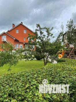 Дом 378м&sup2;, 3-этажный, участок 16 сот.  