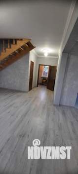 Дом 120м², 2-этажный, участок 8 сот.  