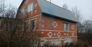 Дом 126м&sup2;, 2-этажный, участок 10 сот.  