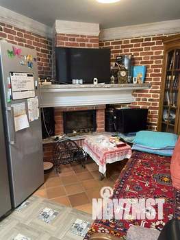 Дом 170м&sup2;, 3-этажный, участок 7 сот.  