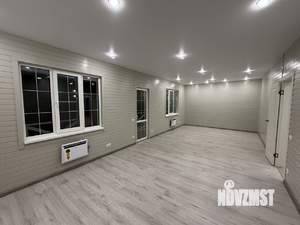 Дом 135м&sup2;, 1-этажный, участок 8 сот.  