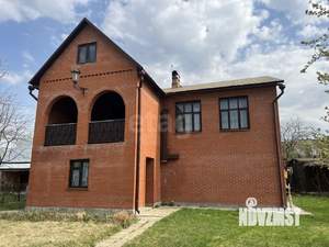 Дом 187м², 2-этажный, участок 10 сот.  