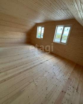 Дом 90м², 2-этажный, участок 6 сот.  
