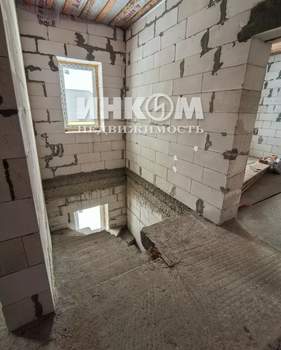 Дом 166м&sup2;, 2-этажный, участок 8 сот.  