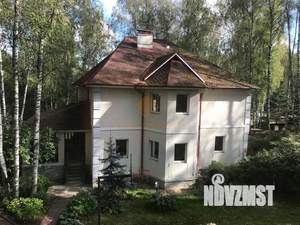 Дом 332м², 2-этажный, участок 20 сот.  