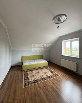 Дом 210м², 3-этажный, участок 5 сот.  