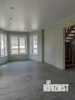 Дом 165м&sup2;, 2-этажный, участок 7 сот.  