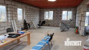 Дом 160м&sup2;, 2-этажный, участок 8 сот.  