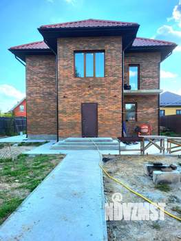 Дом 212м&sup2;, 2-этажный, участок 7 сот.  