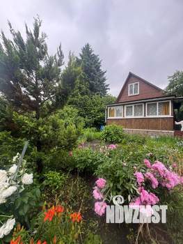 Дом 50м&sup2;, 2-этажный, участок 6 сот.  