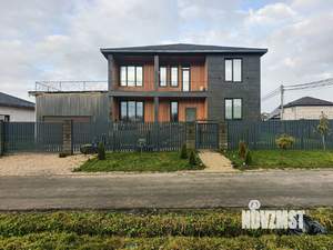 Коттедж 320м&sup2;, 2-этажный, участок 11 сот.  