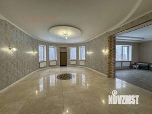 Дом 415м&sup2;, 3-этажный, участок 20 сот.  