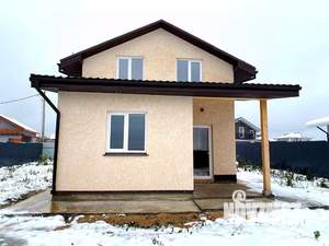 Дом 140м&sup2;, 2-этажный, участок 7 сот.  