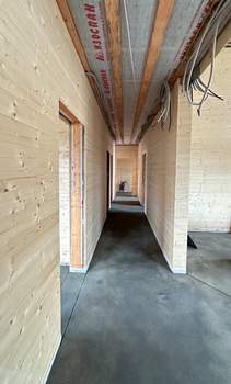 Дом 130м&sup2;, 2-этажный, участок 8 сот.  