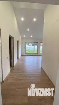 Дом 126м&sup2;, 1-этажный, участок 8 сот.  