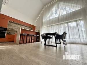 Коттедж 200м², 2-этажный, участок 40 сот.  