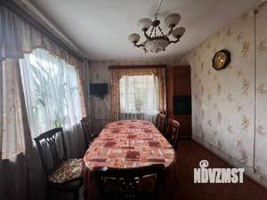 Дом 220м², 3-этажный, участок 12 сот.  