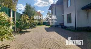 Дом 462м&sup2;, 2-этажный, участок 27 сот.  